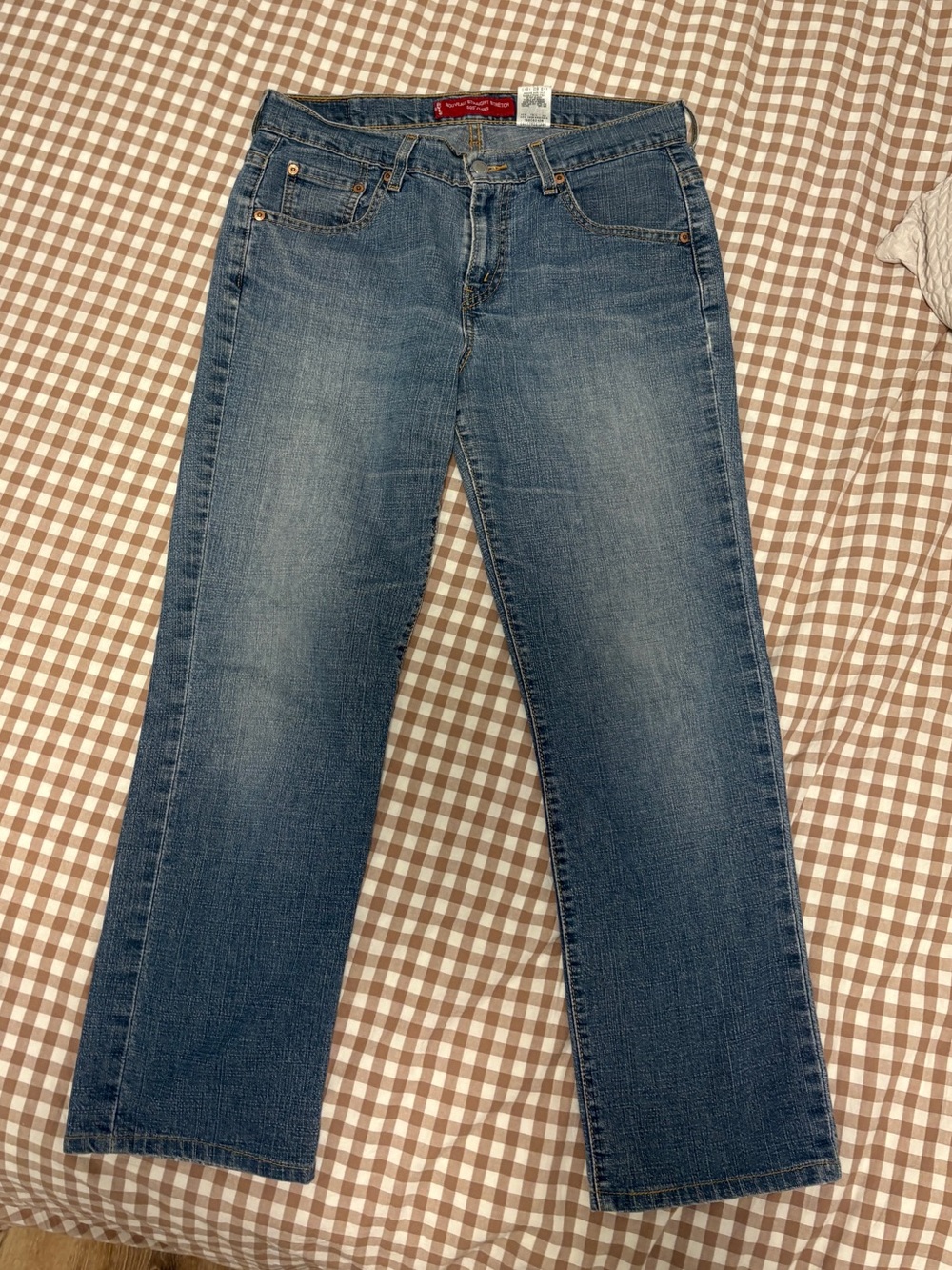 Vintage Low Rise Levi’s Jeans - Picture 3 of 4